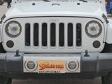 Used 2017 Jeep Wrangler Unlimited Sahara w/ Connectivity Group image 6
