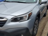 Used 2022 Subaru Outback Premium image 4