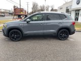 Certified 2022 Volkswagen Taos SE image 2