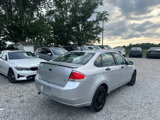 Used 2010 Ford Focus SE image 4