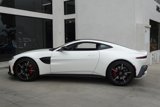 Used 2020 Aston Martin V8 Vantage Coupe image 3