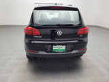 Used 2016 Volkswagen Tiguan S image 6