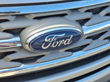 Used 2018 Ford Explorer XLT image 5