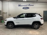 Used 2024 Jeep Compass Limited image 4