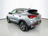 Used 2021 Buick Encore GX Essence image 5