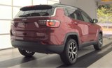 Used 2025 Jeep Compass Limited image 4