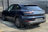Used 2022 Porsche Cayenne Coupe image 3