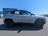 Used 2023 Jeep Compass Trailhawk image 3