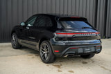 Certified 2024 Porsche Macan image 3