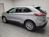 Used 2024 Ford Edge SEL image 3