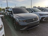 Used 2022 Volkswagen Tiguan SE w/ Panoramic Sunroof Package image 5