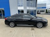Used 2017 Hyundai Sonata Limited w/ Tech Package 03 image 5