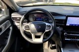 Used 2021 Ford Explorer Limited w/ Equipment Group 301A image 5