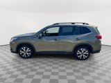 Used 2022 Subaru Forester Limited image 4