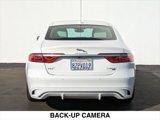 Certified 2022 Jaguar XF R-Dynamic SE image 4