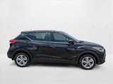 Used 2019 Nissan Kicks S image 4