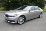 Used 2016 BMW 740i image 3