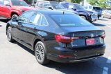 Used 2021 Volkswagen Jetta SE image 3