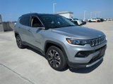 Certified 2022 Jeep Compass Limited image 2