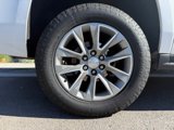 Used 2017 Chevrolet Suburban LT image 6