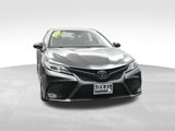 Used 2018 Toyota Camry SE image 2