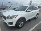 Used 2018 Kia Sorento LX image 2