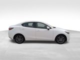 Used 2019 Toyota Yaris LE image 5