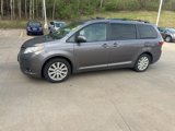 Used 2017 Toyota Sienna XLE image 6