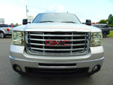 Used 2007 GMC Sierra 2500 SLE w/ Z71 Off-Road Package image 3