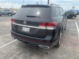 Used 2021 Volkswagen Atlas SE w/ Panoramic Sunroof Package image 3