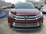 Used 2017 Toyota Highlander Limited image 2