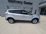 Used 2017 Ford Escape SE w/ Equipment Group 201A image 3