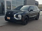 Used 2023 Mitsubishi Outlander SE Black Edition image 2