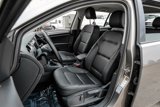 Used 2016 Volkswagen e-Golf SEL Premium image 3