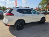 Used 2017 Nissan Rogue SV w/ Midnight Edition Package image 5
