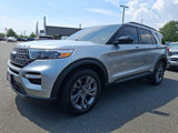 Certified 2022 Ford Explorer XLT w/ Equipment Group 202A image 5