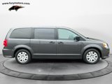 Used 2019 Dodge Grand Caravan SE image 2