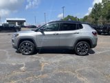 Used 2022 Jeep Compass Limited image 4