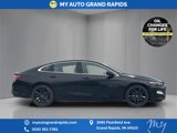 Used 2019 Chevrolet Malibu Hybrid w/ Leather Package image 3