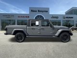 Used 2021 Jeep Gladiator Willys image 2