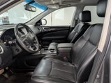 Used 2015 Nissan Pathfinder Platinum image 3