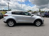 Used 2018 Kia Sportage LX image 3
