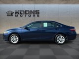 Used 2017 Toyota Camry LE image 4