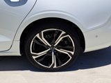 Used 2024 Volvo S60 B5 Plus image 4