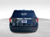 Used 2021 Ford Explorer XLT image 4