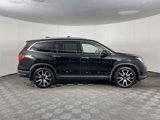 Used 2019 Honda Pilot Touring image 5