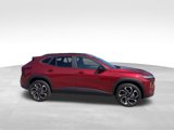 Used 2024 Chevrolet Trax RS w/ Sunroof Package image 2