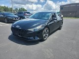 Used 2023 Hyundai Elantra SEL w/ Convenience Package image 3