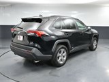Used 2022 Toyota RAV4 XLE image 4