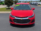 Used 2019 Chevrolet Cruze LT image 2